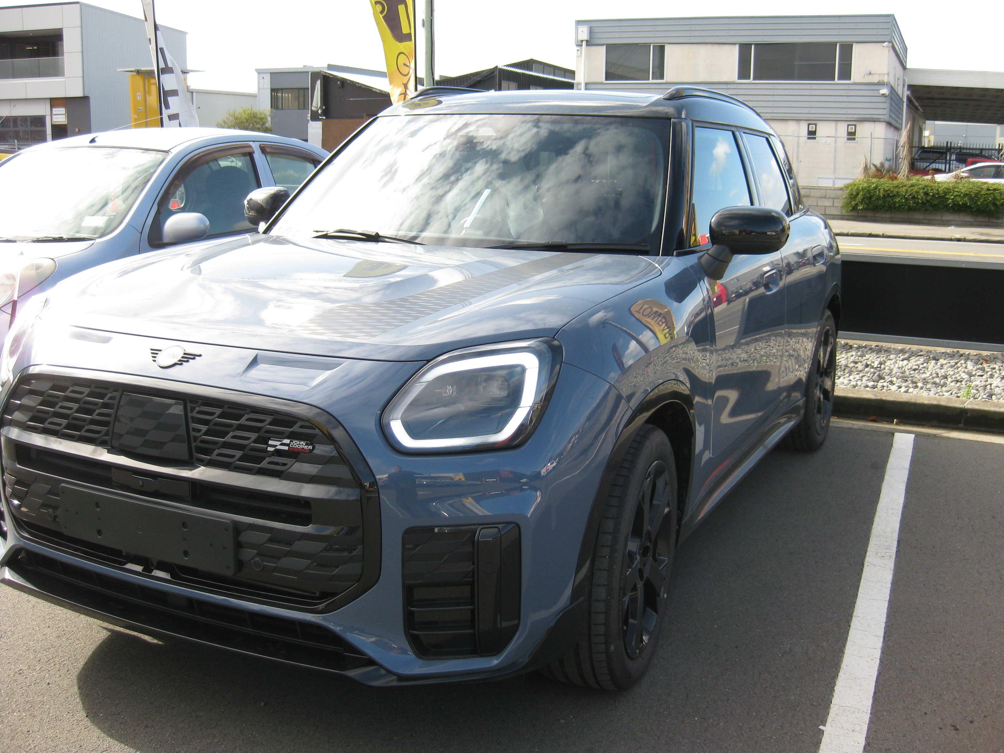 MINI COUNTRYMAN STATIONWAGON 2023-CURRENT